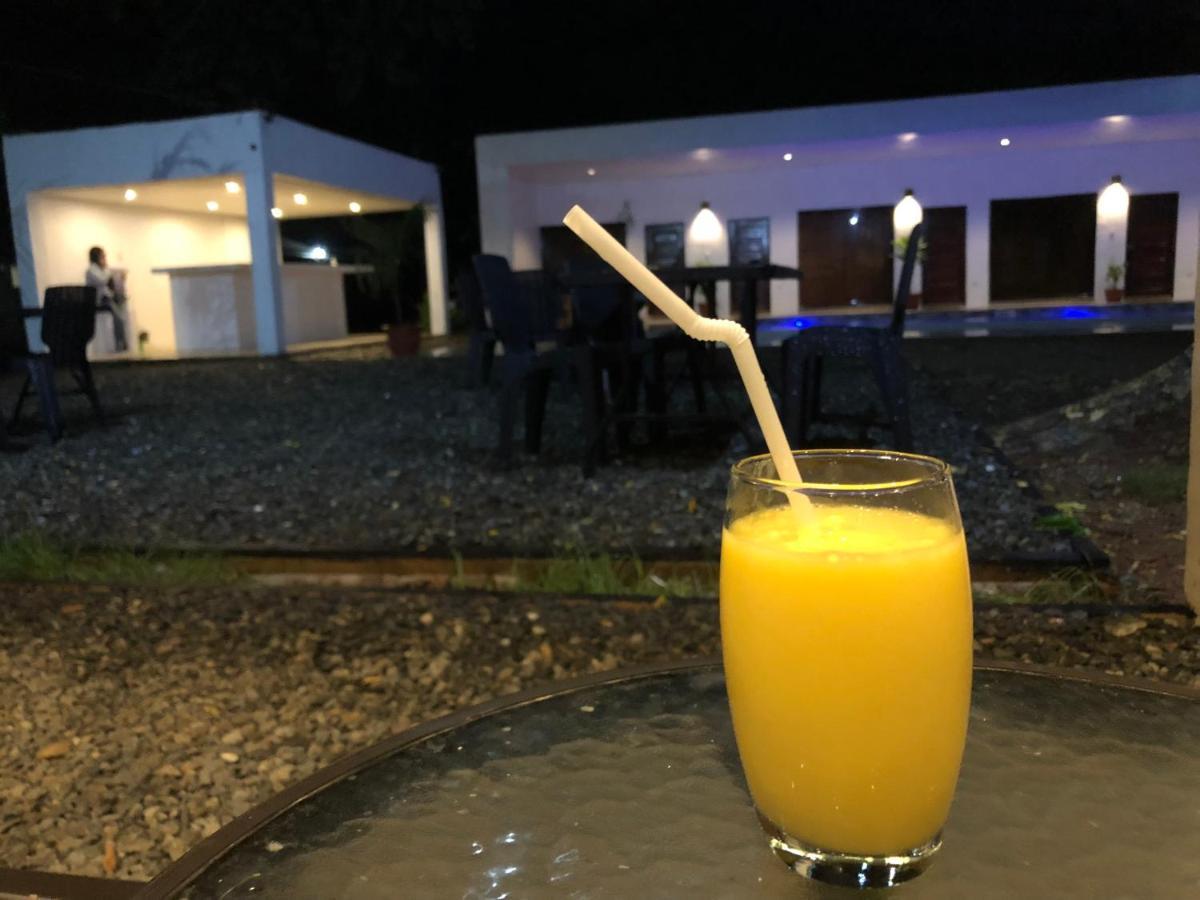 Alesseo Hostel Tiniguiban Dış mekan fotoğraf