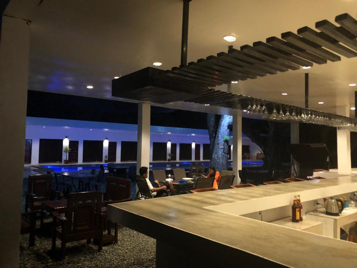 Alesseo Hostel Tiniguiban Dış mekan fotoğraf
